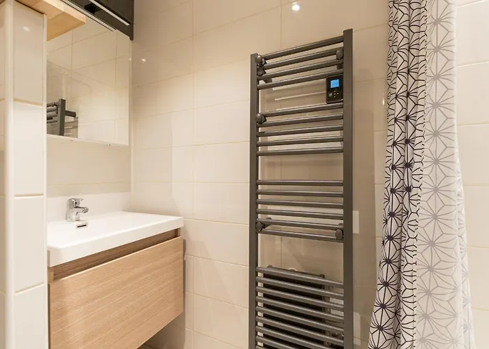 شقة Ancien Palace Bernascon Vue Sur Classe 3 Etoiles إيكس ليه با