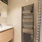 아파트 Ancien Palace Bernascon Vue Sur Classe 3 Etoiles 엑스레뱅