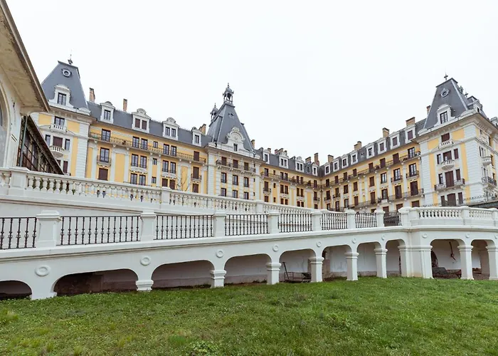 Ancien Palace Bernascon Vue Sur Classé 3 étoiles Appartement